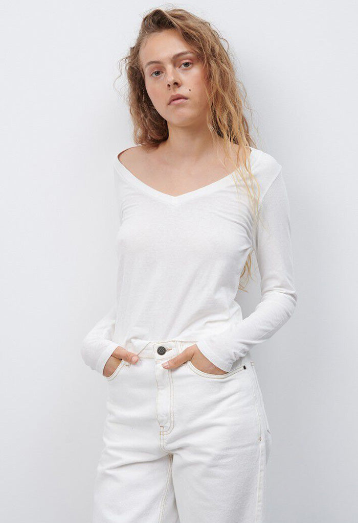 Gamipy Long Sleeve V-Neck T-shirt - White