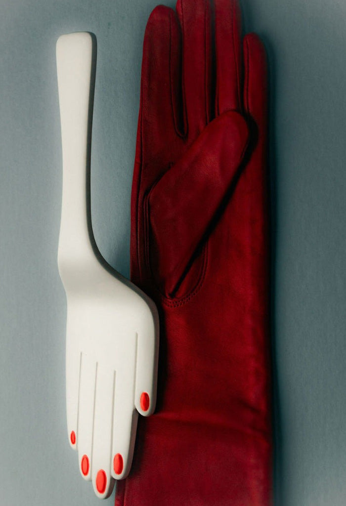 Hand Cake Server - Ivory/Red