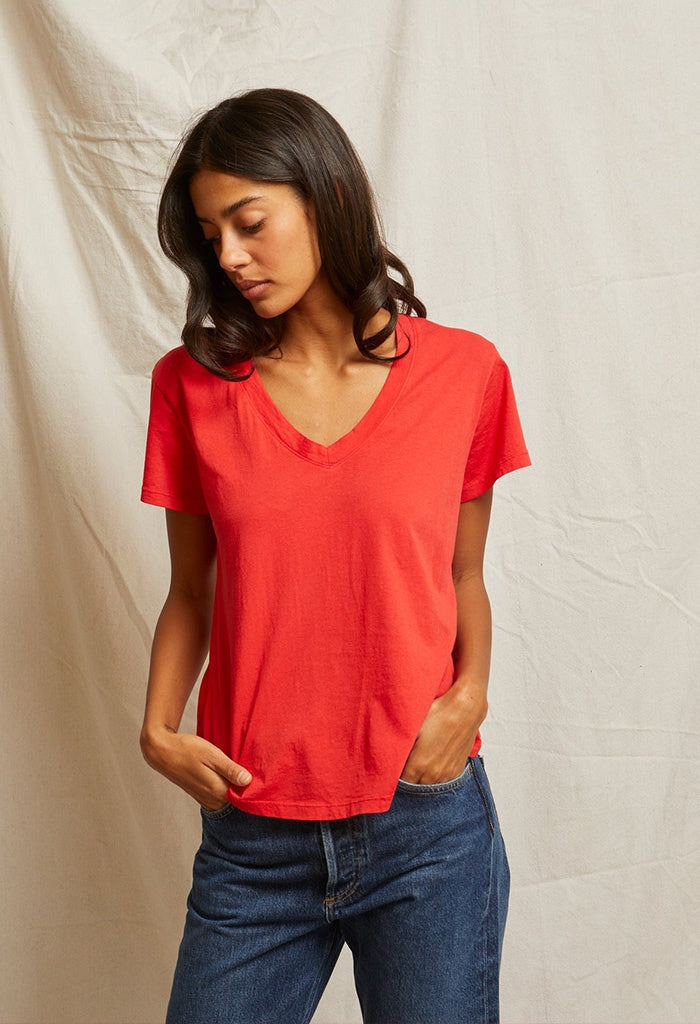 Hendrix Basic V-Neck -  Poppy Red