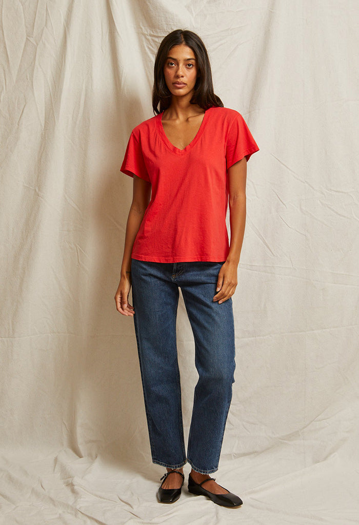 Hendrix Basic V-Neck -  Poppy Red