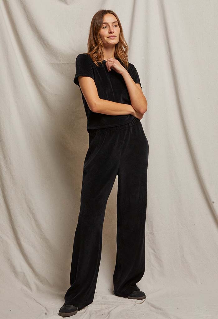 Holly Sweatpant - True Black