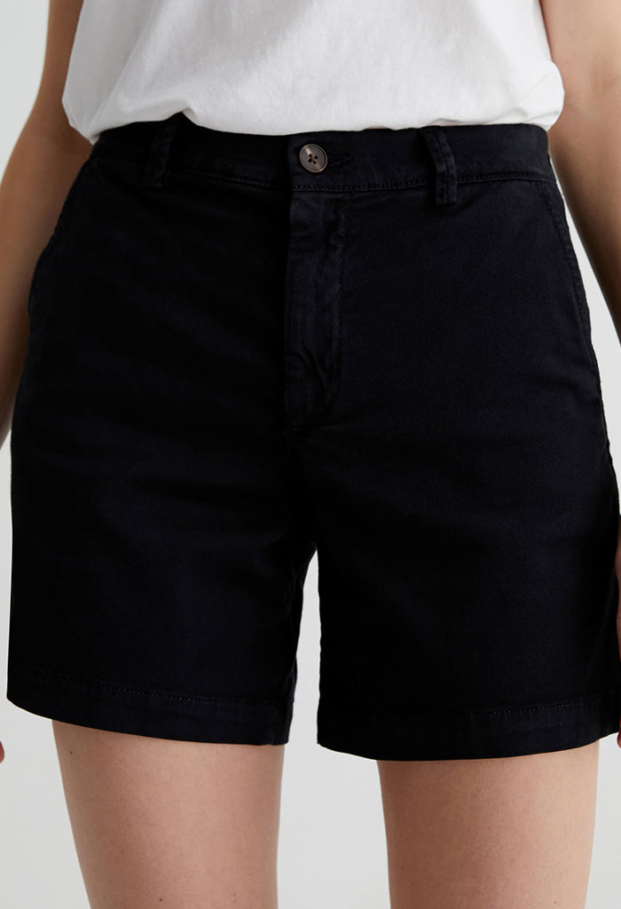 Jude Short - Sulfur Black