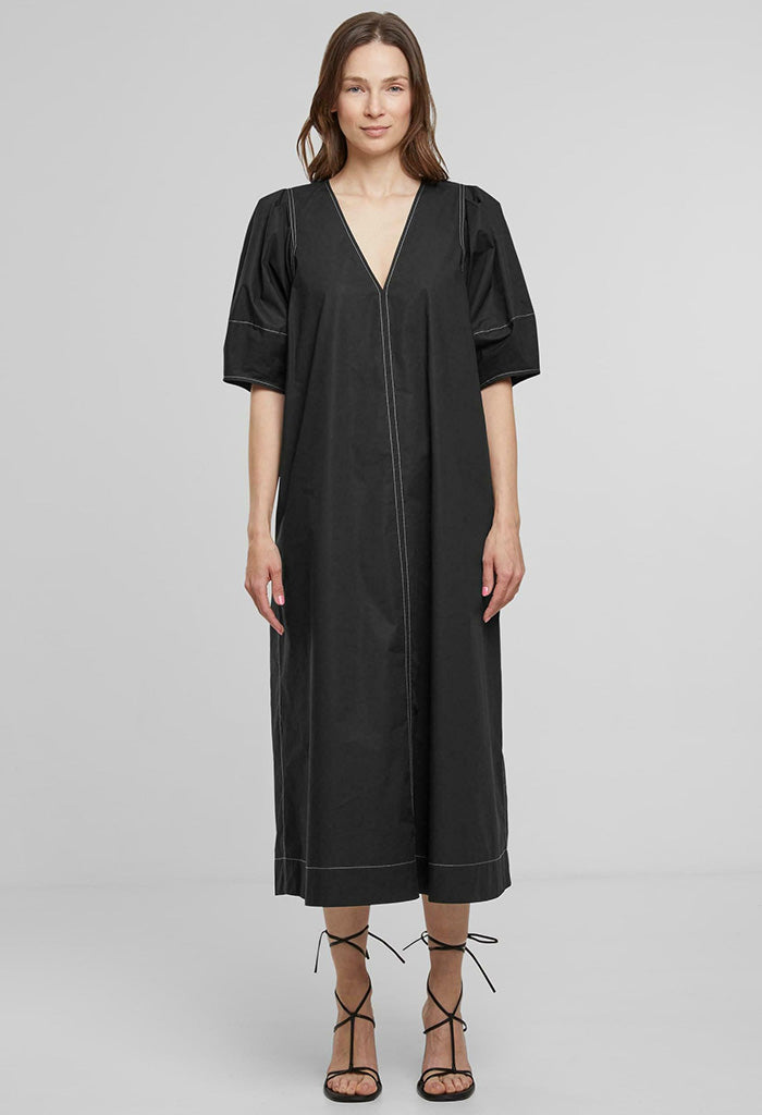 Larkini New Maxi Dress - Black