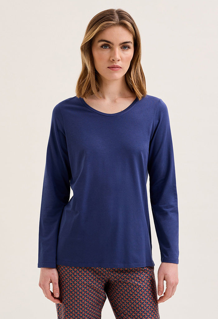 Lesbasiq Nuit Long Sleeve T-Shirt
