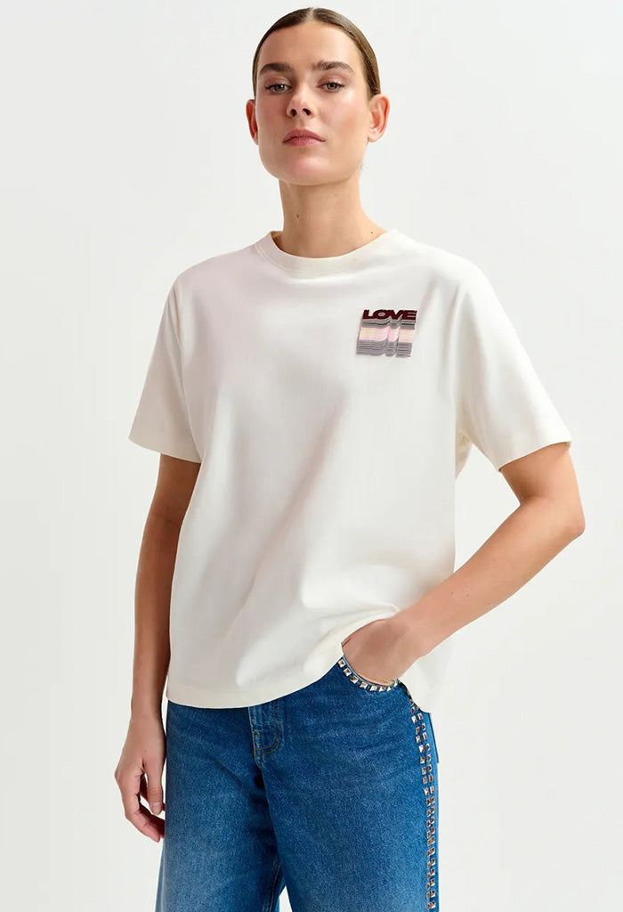 Love T-shirt