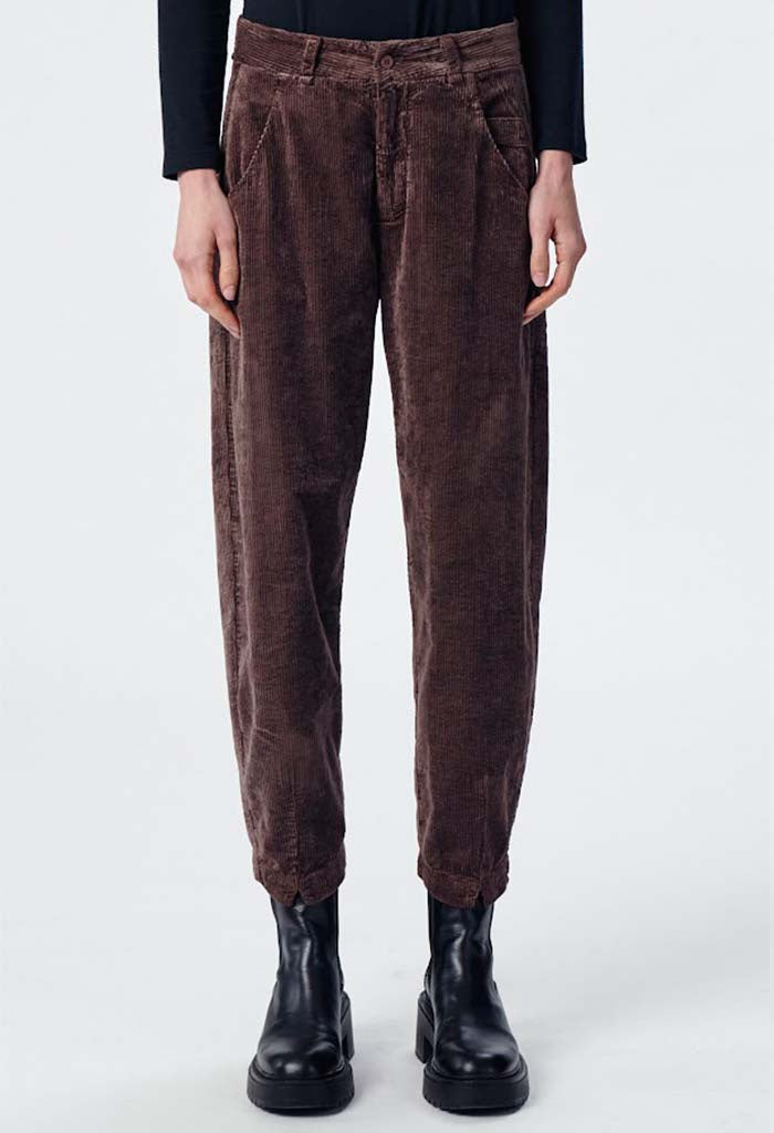 Tapered Corduroy Pant - Nut