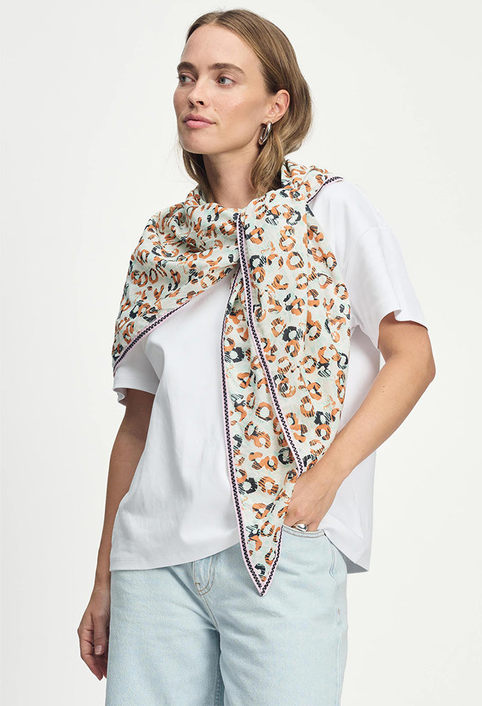 Shawl - Leopard Lush