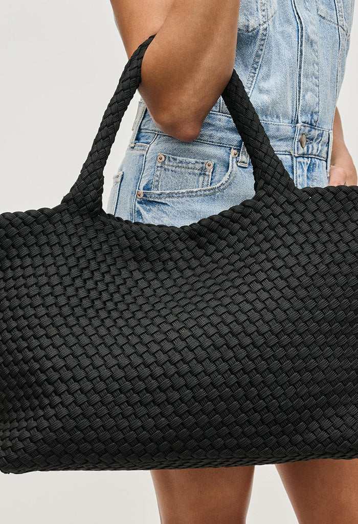 Skys the Limit - Large Black