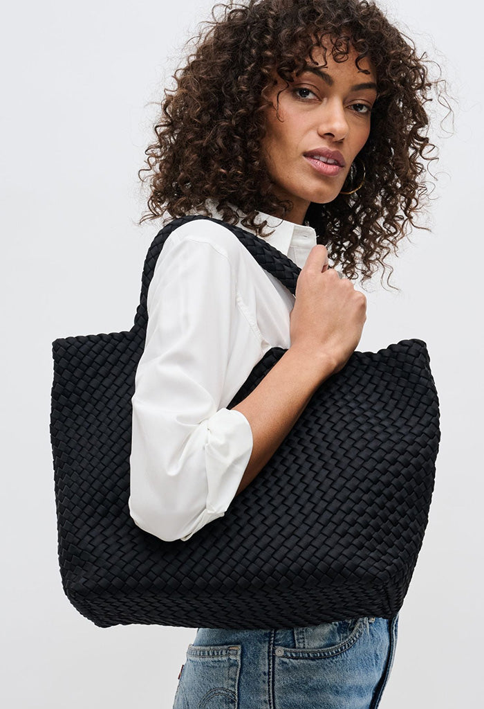 Skys the Limit - Medium Black