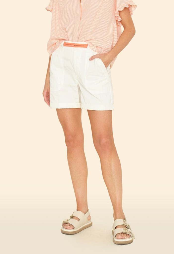 Toby Short - Chalk White