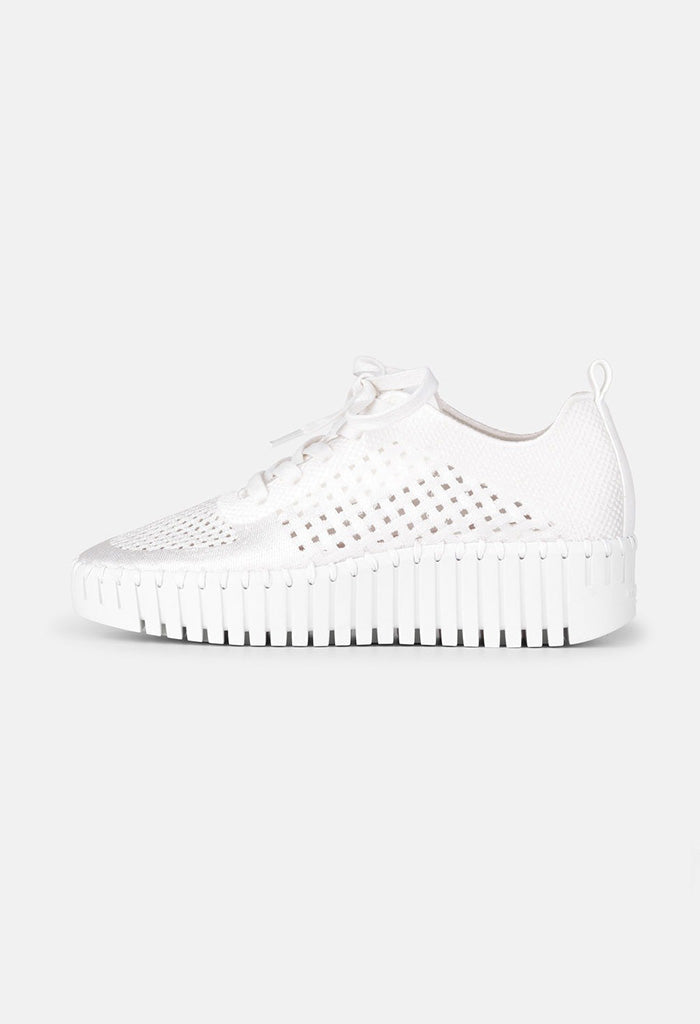 Tulip Flats With Laces - White