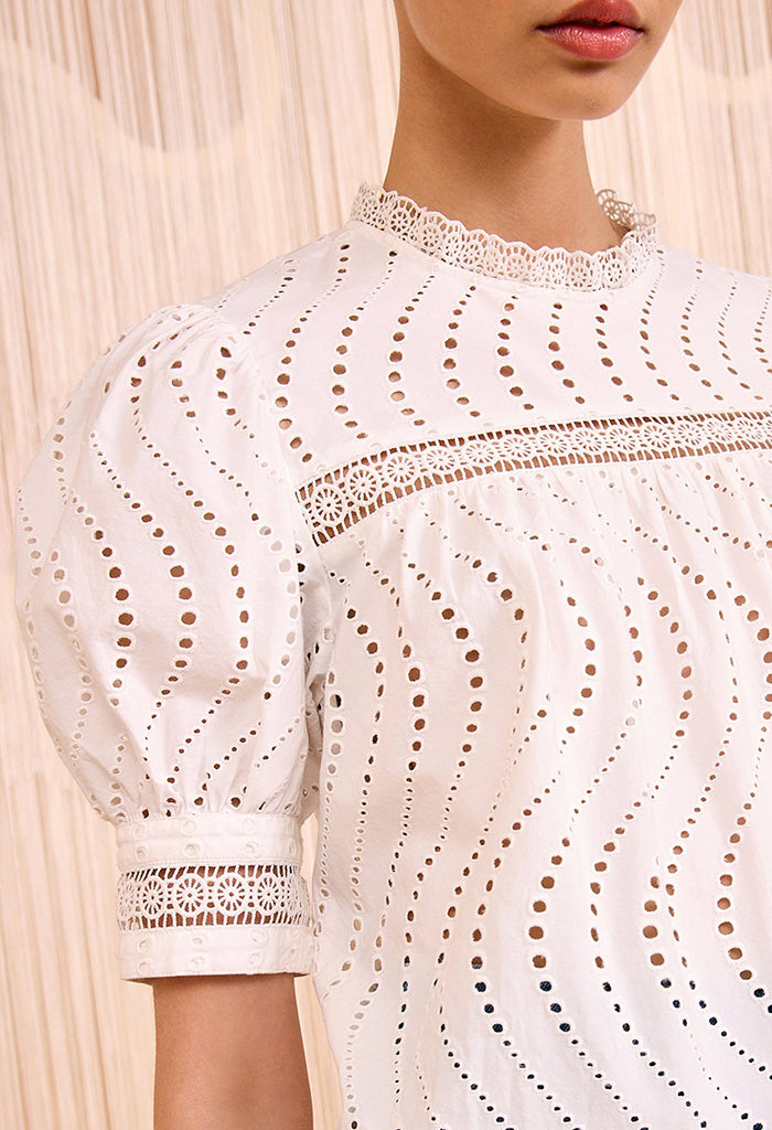 Virginia Lace Collar Short Sleeve Blouse - Pristine